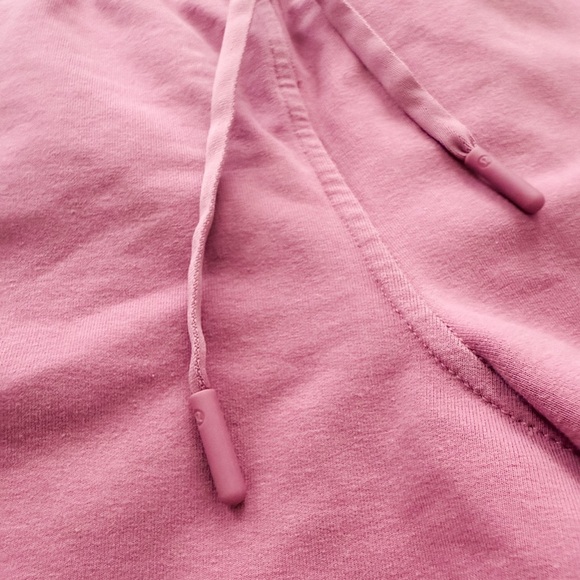 Lululemon Inner Glow HR Short 3” Women’s Size 0 - Picture 5 of 10